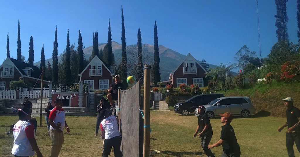 Perkuat Kekompakan, Bawaslu Kabupaten Magelang Gelar Lomba Olah Raga Tradisional Panwaslucam Antar Dapil di HUT Ke-79&nbsp;RI