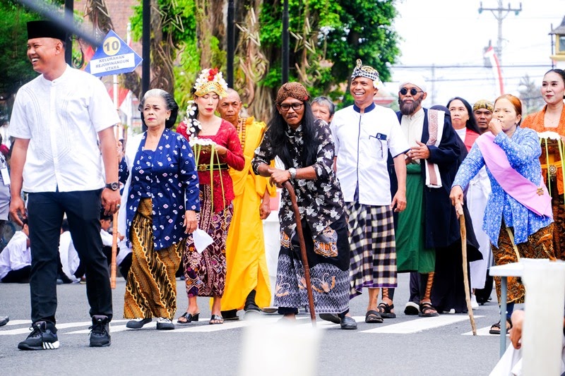 Kuatkan Toleransi, Kota Magelang Gelar Kirab Budaya Kampung Religi&nbsp;2024