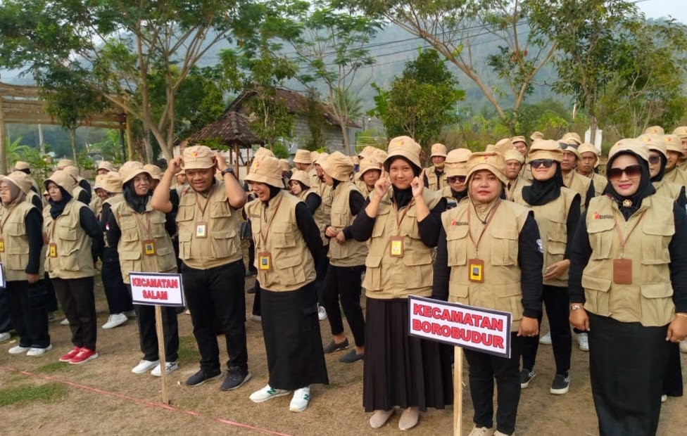 Jelang Kampanye Pilkada 2024, Bawaslu Kabupaten Magelang Gelar Apel Pengawasan di&nbsp;Borobudur